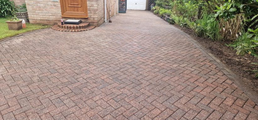 Driveway cleaned by admiral pressure wash